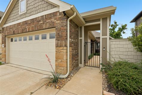 568 Val Verde Street Aubrey TX 76227