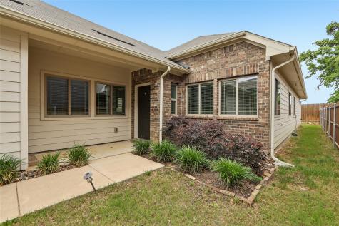 568 Val Verde Street Aubrey TX 76227