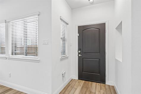 568 Val Verde Street Aubrey TX 76227