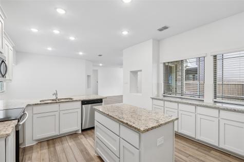 568 Val Verde Street Aubrey TX 76227