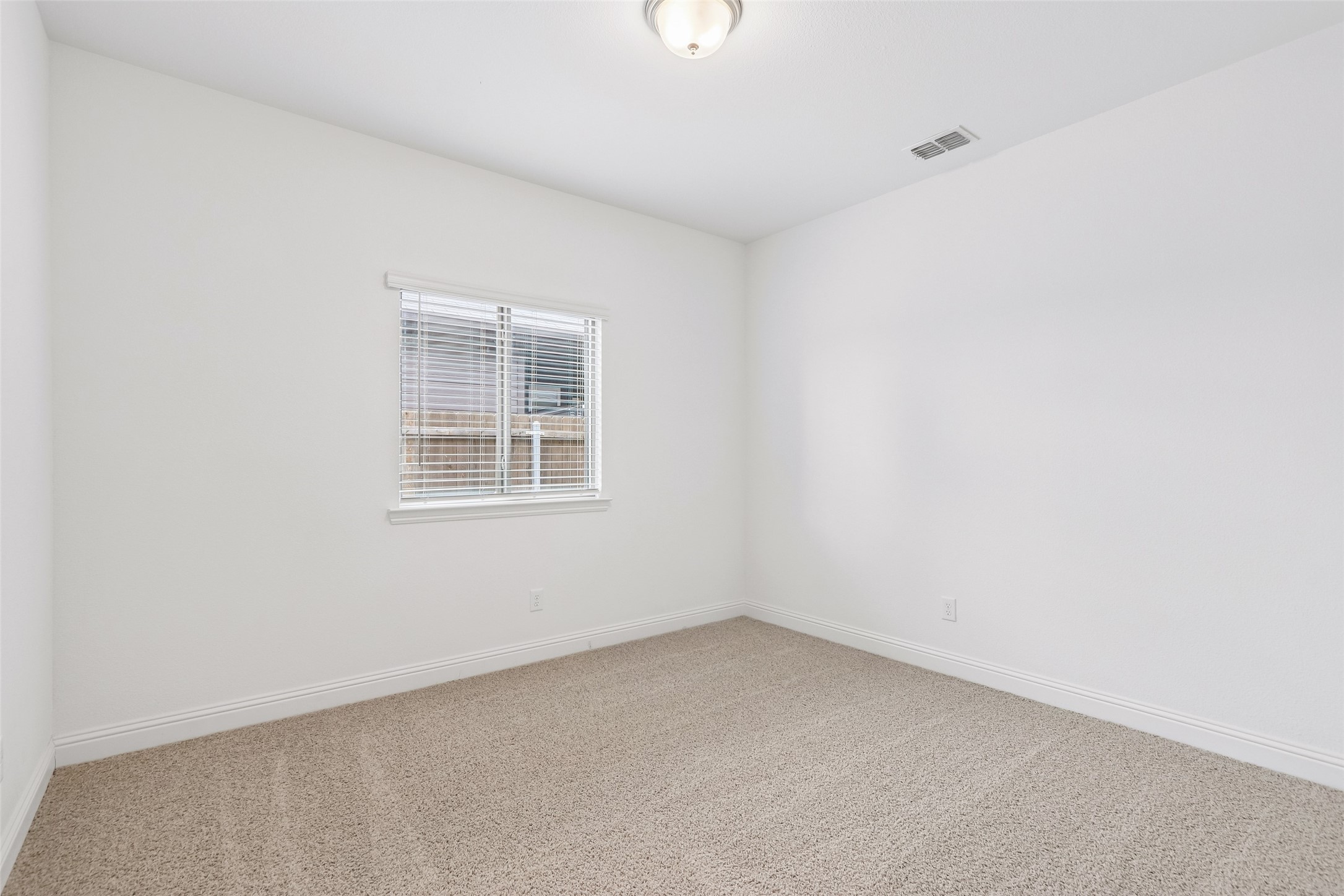 568 Val Verde Street Aubrey TX 76227