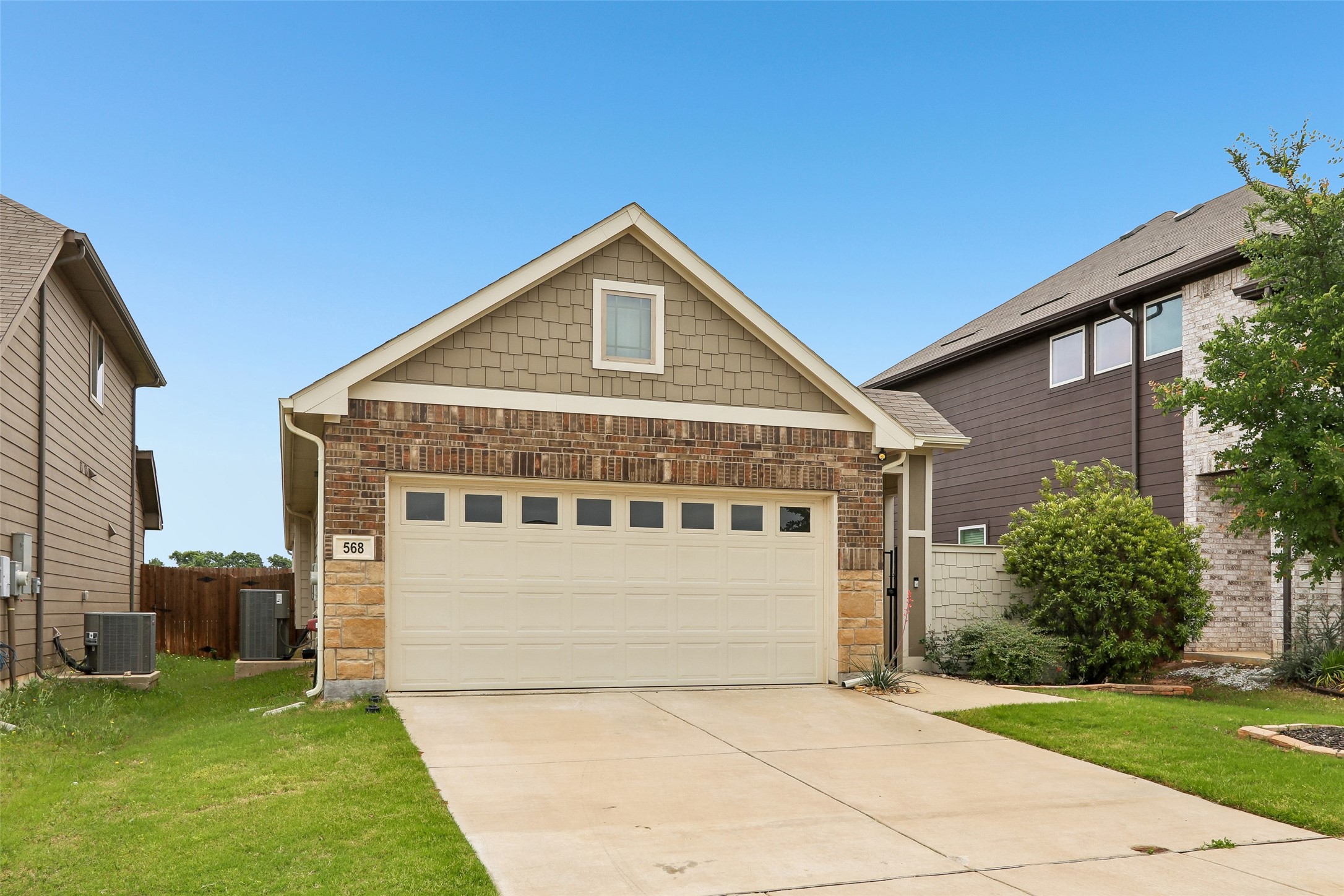 568 Val Verde Street Aubrey TX 76227