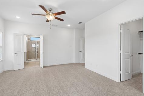 568 Val Verde Street Aubrey TX 76227