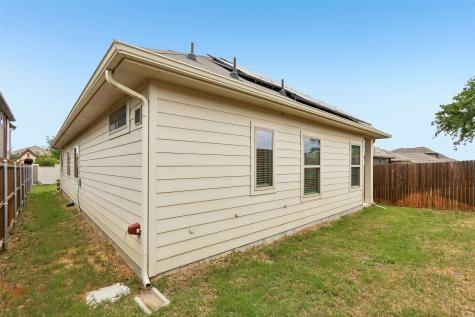 568 Val Verde Street Aubrey TX 76227