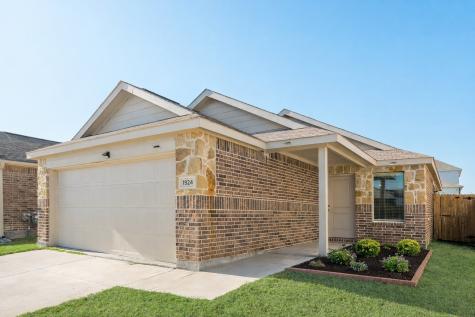 1924 Aves Glen Lane Forney TX 75126