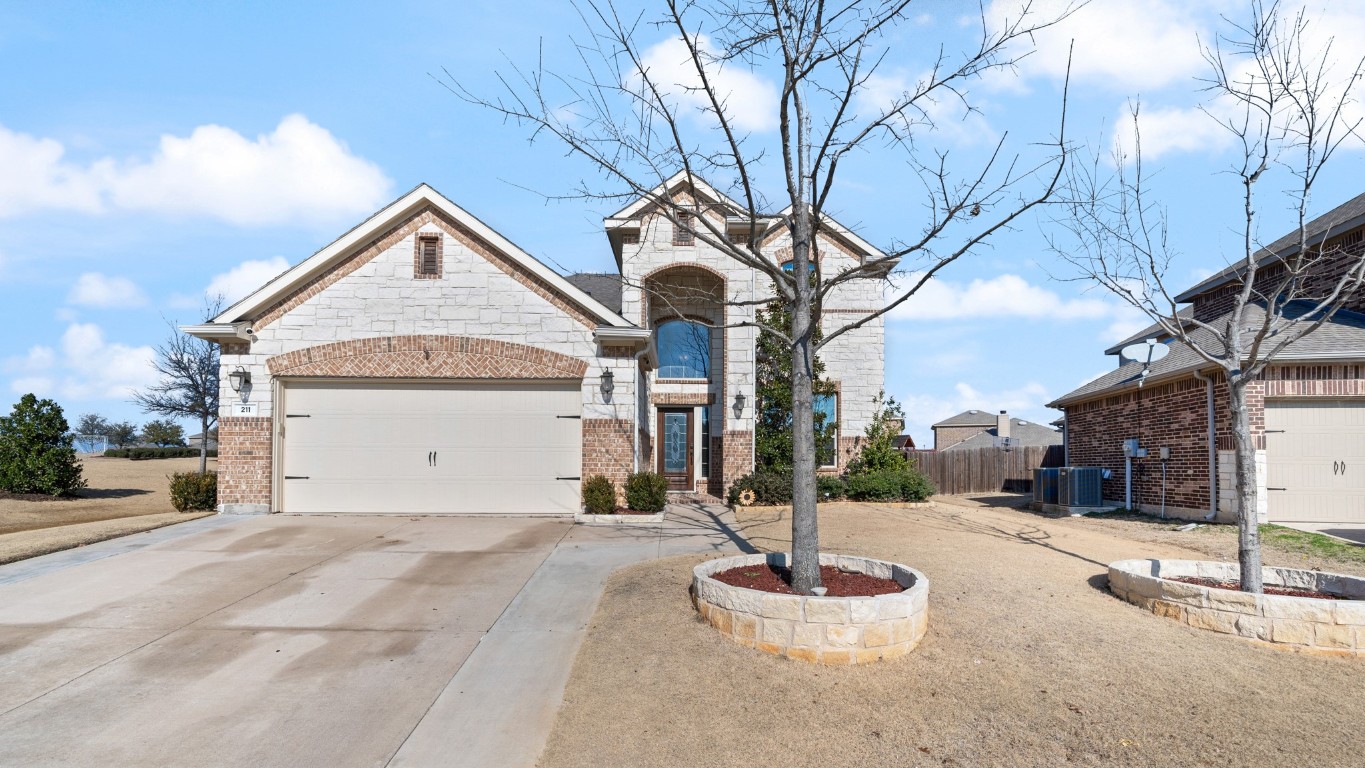 211 Chamberlain Drive Fate TX 75189