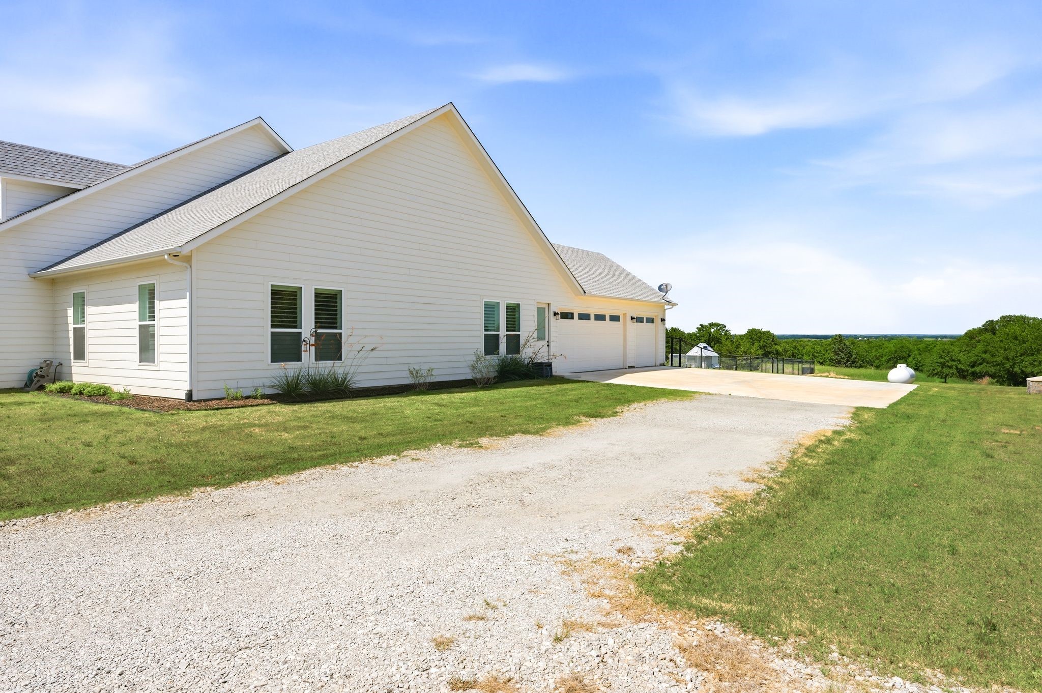 109 Bear Cat Court Alvord TX 76225