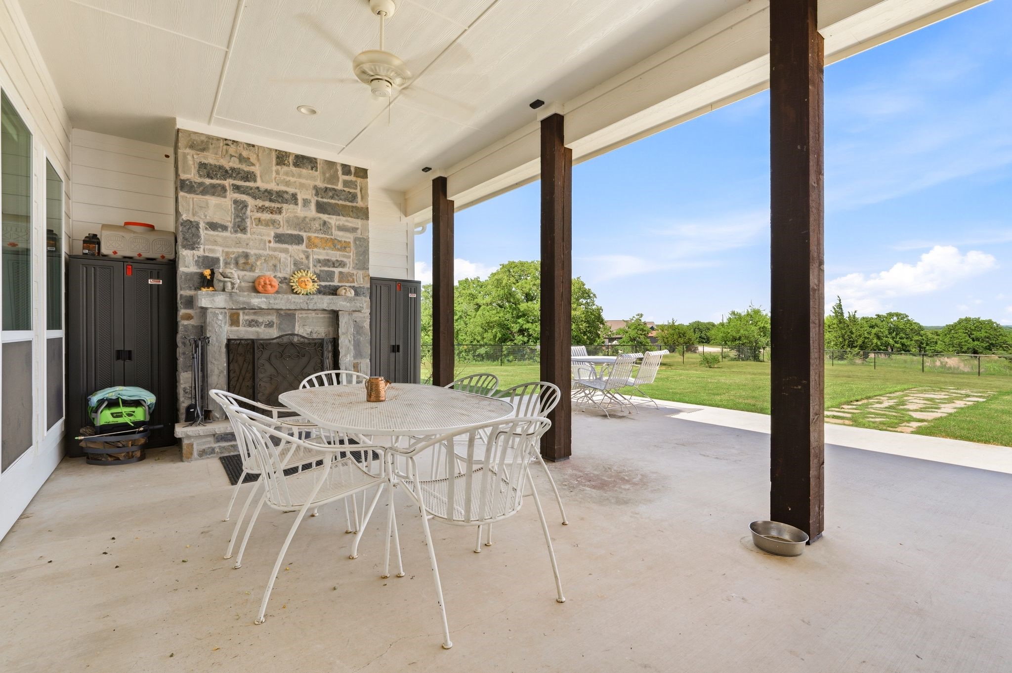 109 Bear Cat Court Alvord TX 76225