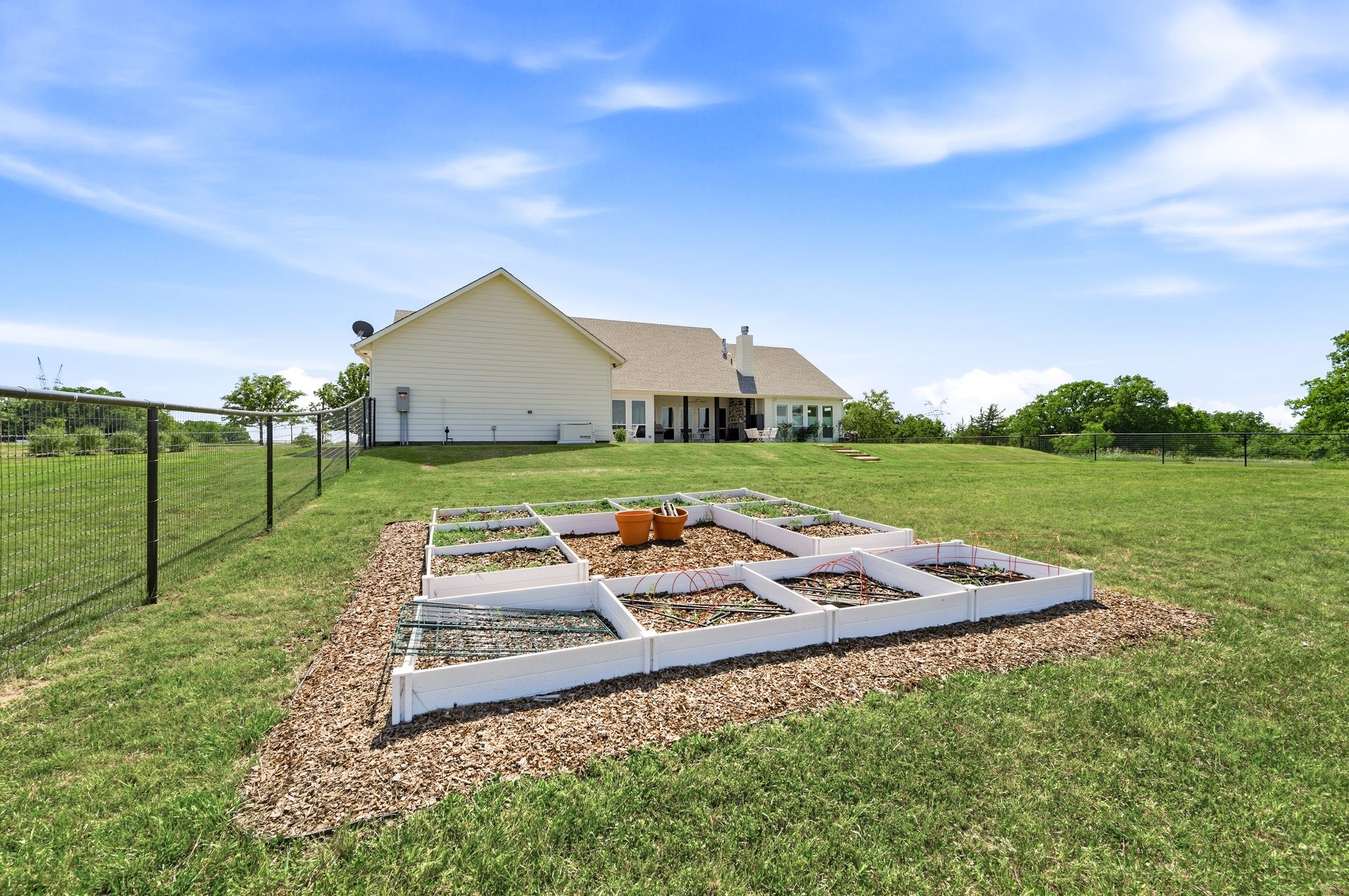 109 Bear Cat Court Alvord TX 76225
