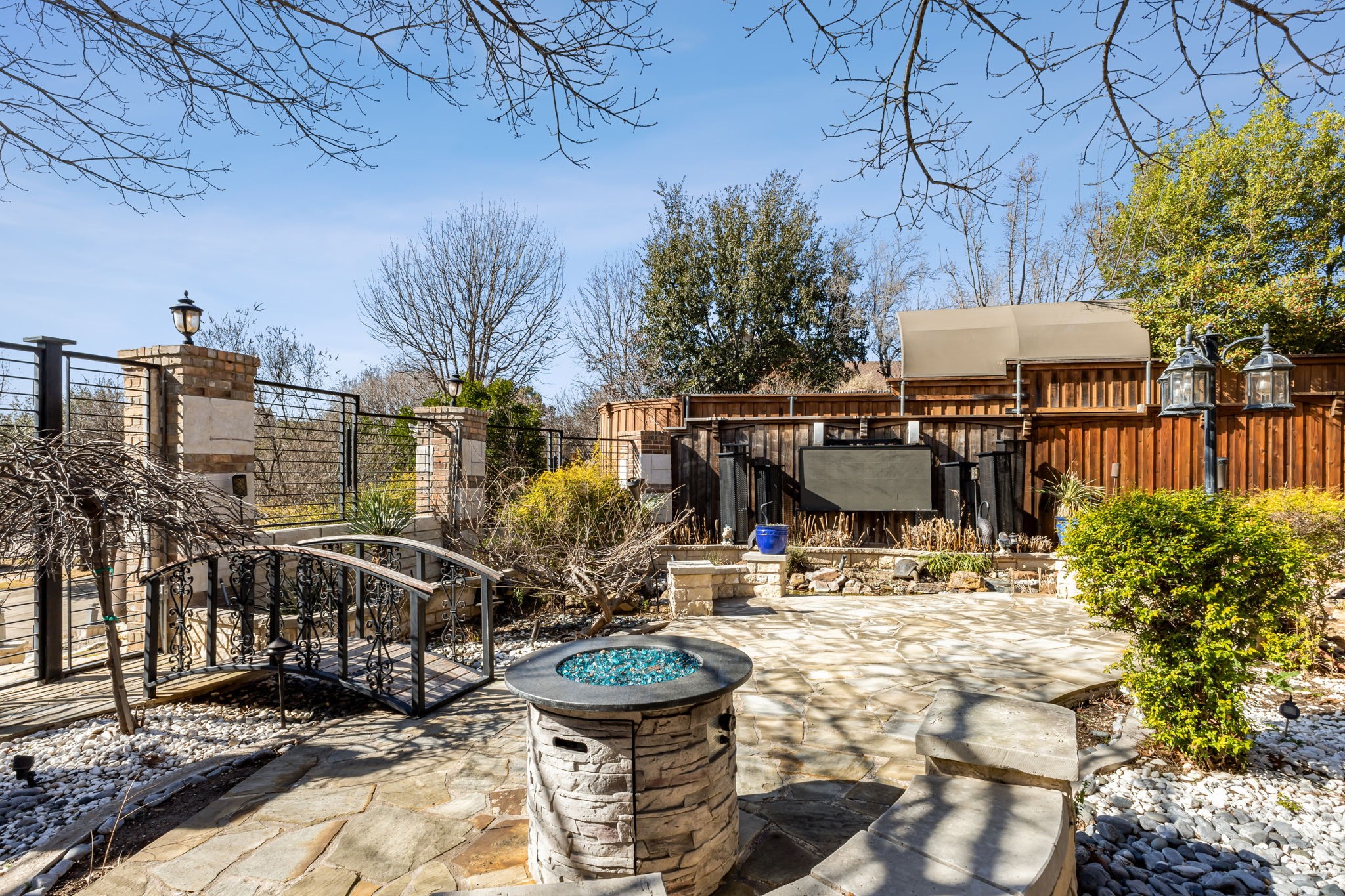 2601 Sir Gawain Lane Lewisville TX 75056