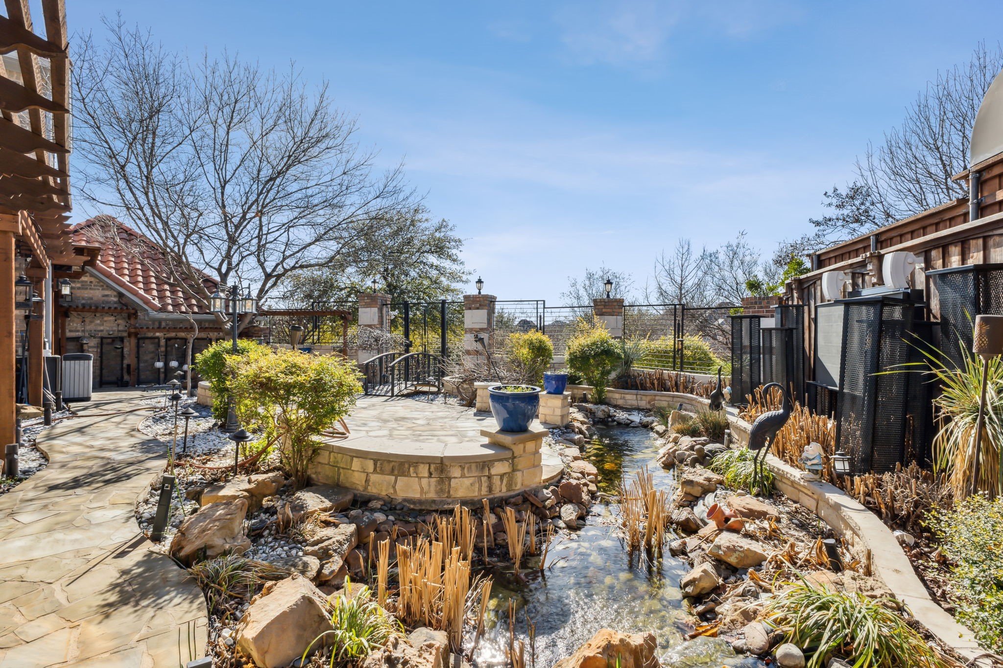 2601 Sir Gawain Lane Lewisville TX 75056