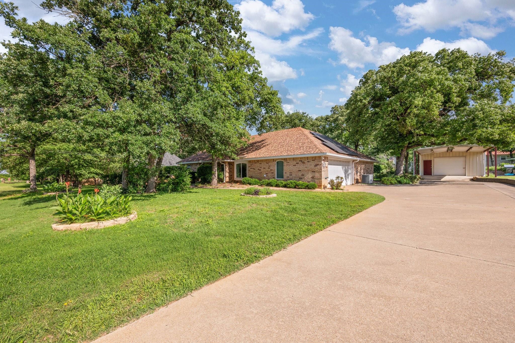 4965 Firewood Drive Burleson TX 76028