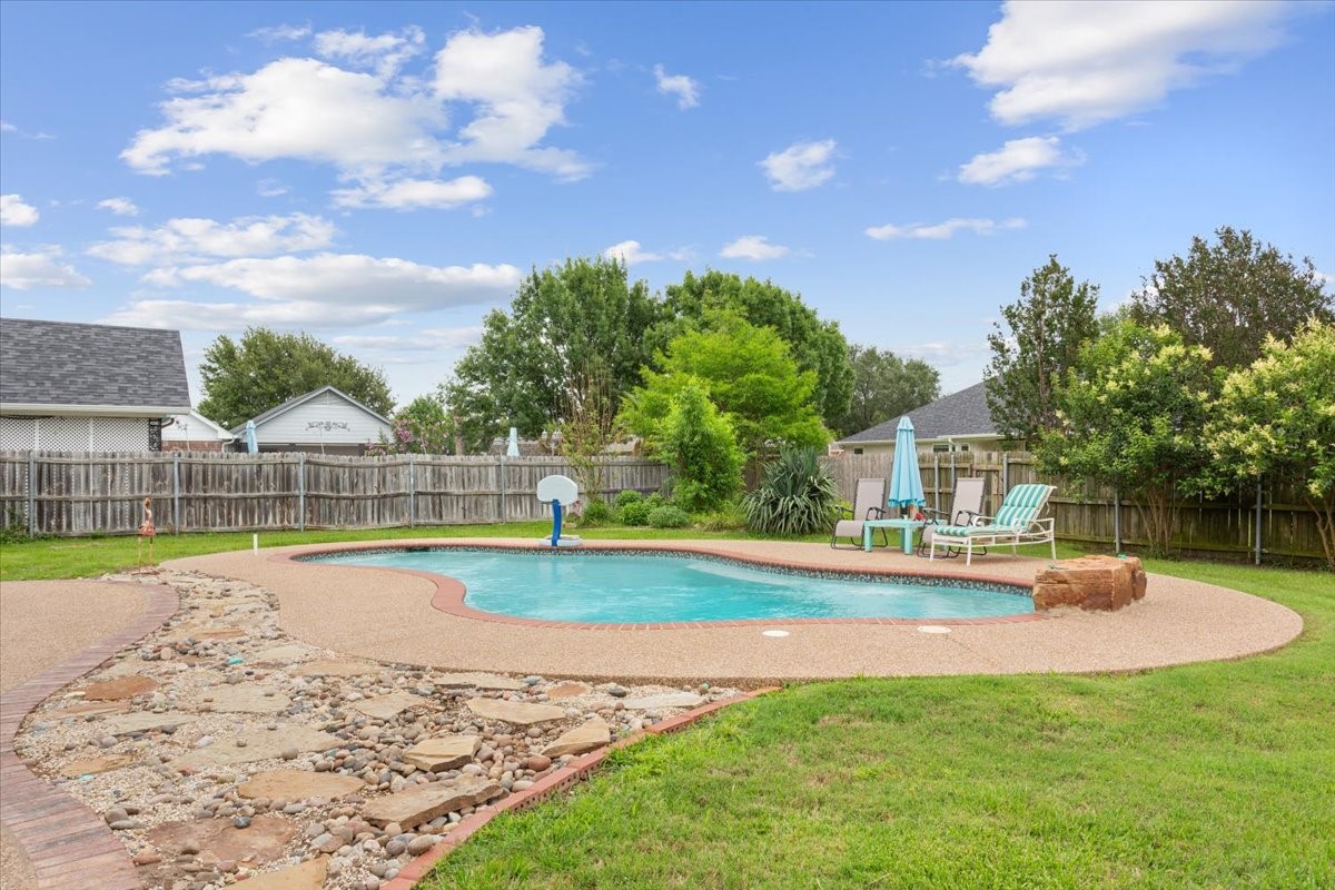 5616 Landsdown Drive Waco TX 76708