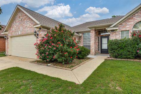 5673 Rockport Lane Haltom City TX 76137
