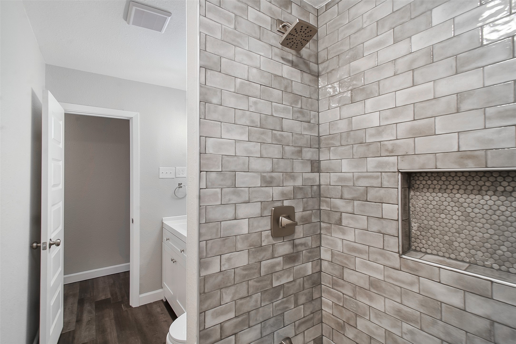 813 S Valentine Drive Sherman TX 75090