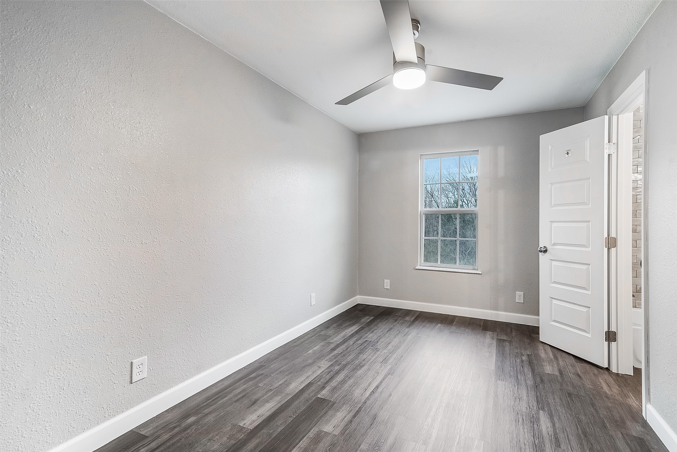 813 S Valentine Drive Sherman TX 75090