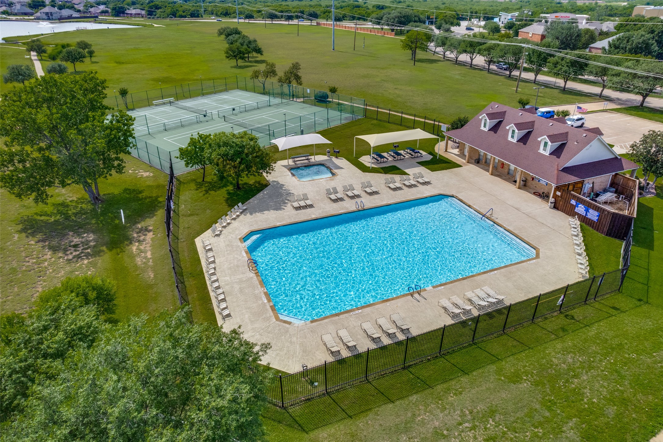 729 Big Horn Trail Crowley TX 76036