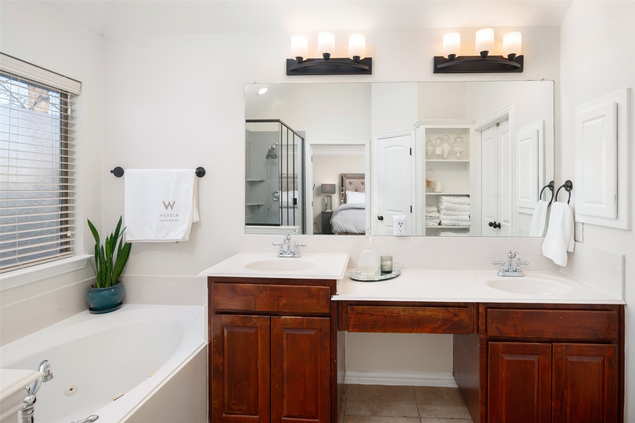 634 Half Moon Way Runaway Bay TX 76426