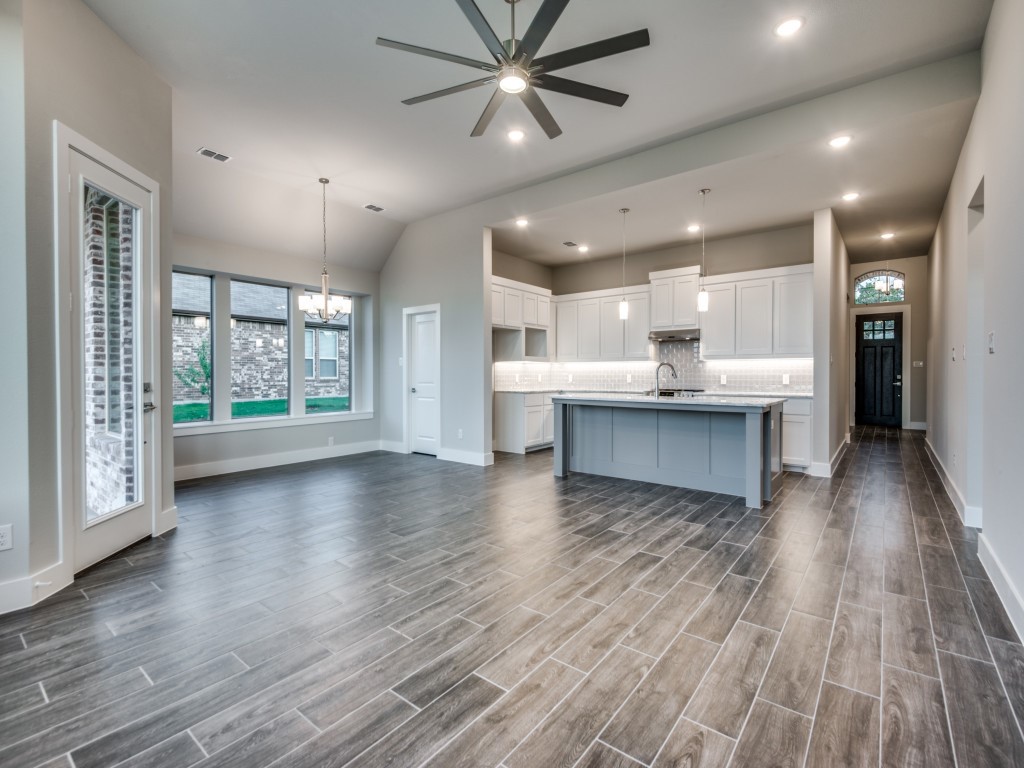 139 Lakeview Circle Pilot Point TX 76258