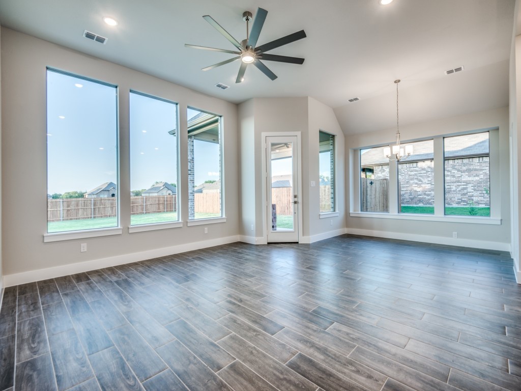 139 Lakeview Circle Pilot Point TX 76258