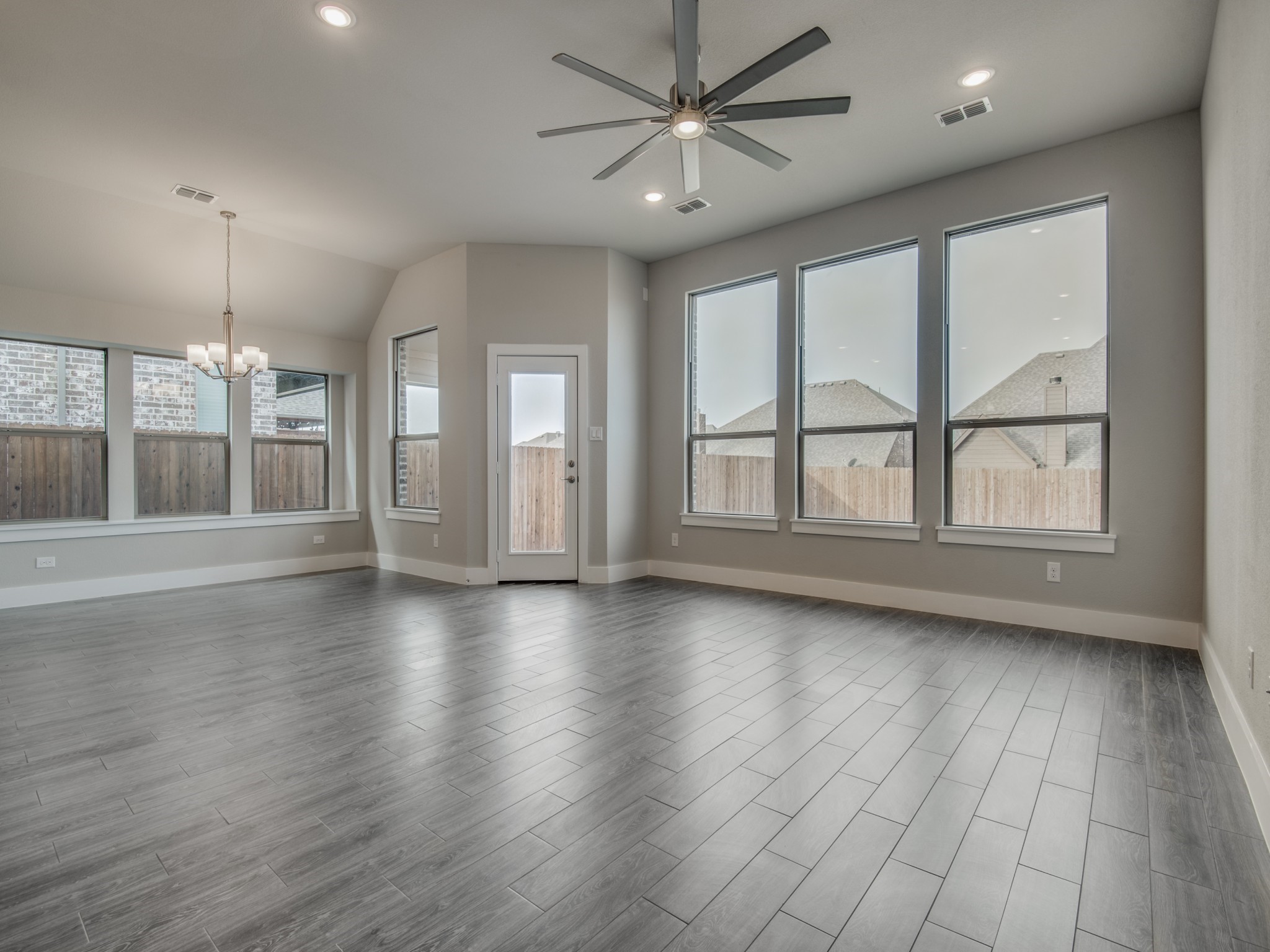 139 Lakeview Circle Pilot Point TX 76258