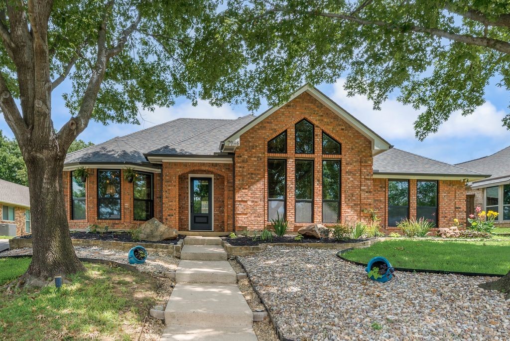 2908 Roaring Springs Road Grapevine TX 76051