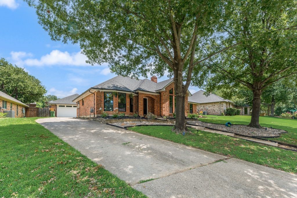 2908 Roaring Springs Road Grapevine TX 76051