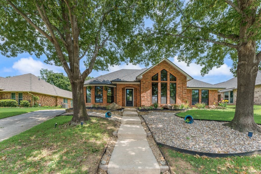 2908 Roaring Springs Road Grapevine TX 76051