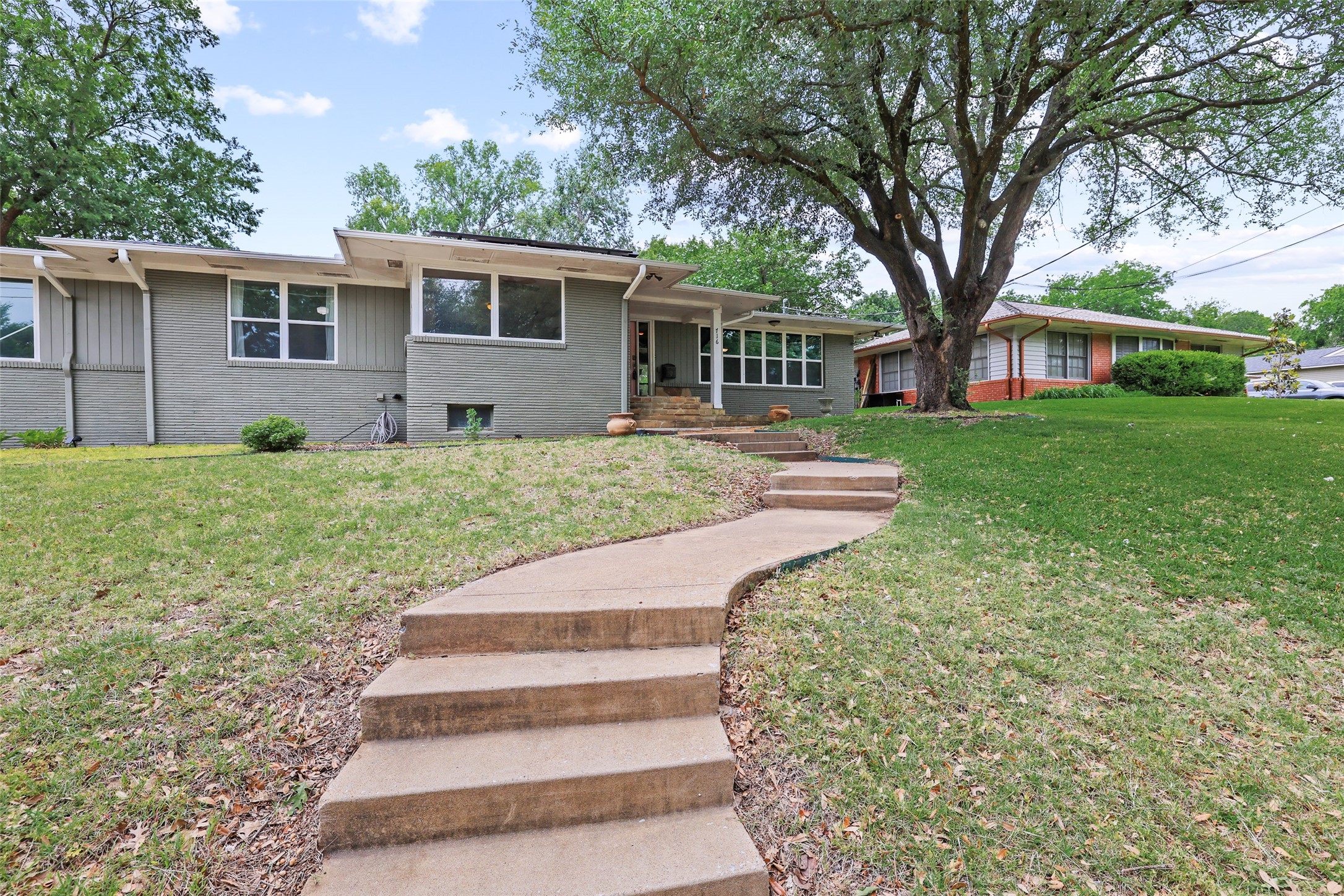 716 Westwood Drive Sherman TX 75092