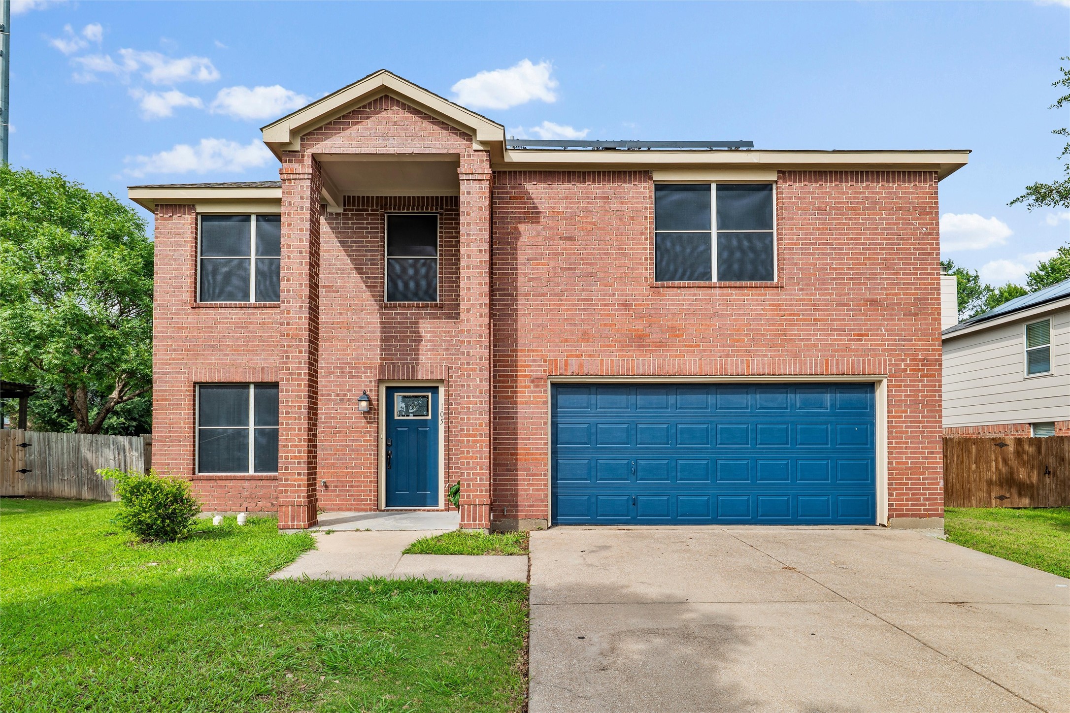 105 Vivian Drive Waxahachie TX 75165