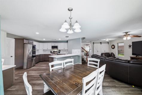105 Vivian Drive Waxahachie TX 75165