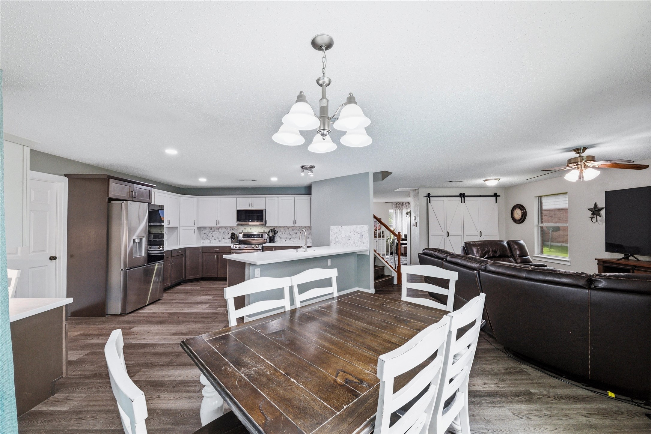 105 Vivian Drive Waxahachie TX 75165