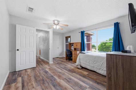 105 Vivian Drive Waxahachie TX 75165