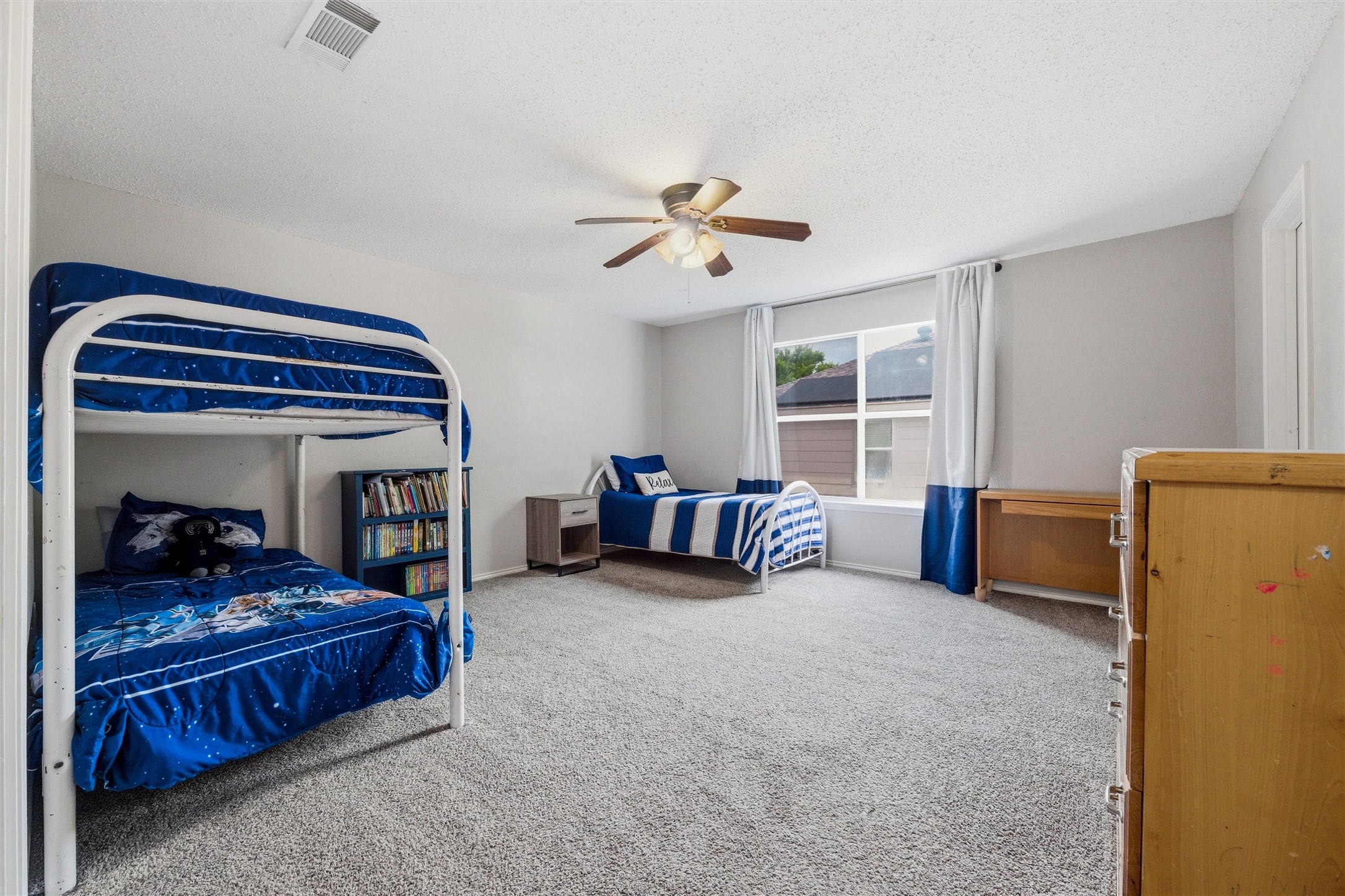 105 Vivian Drive Waxahachie TX 75165