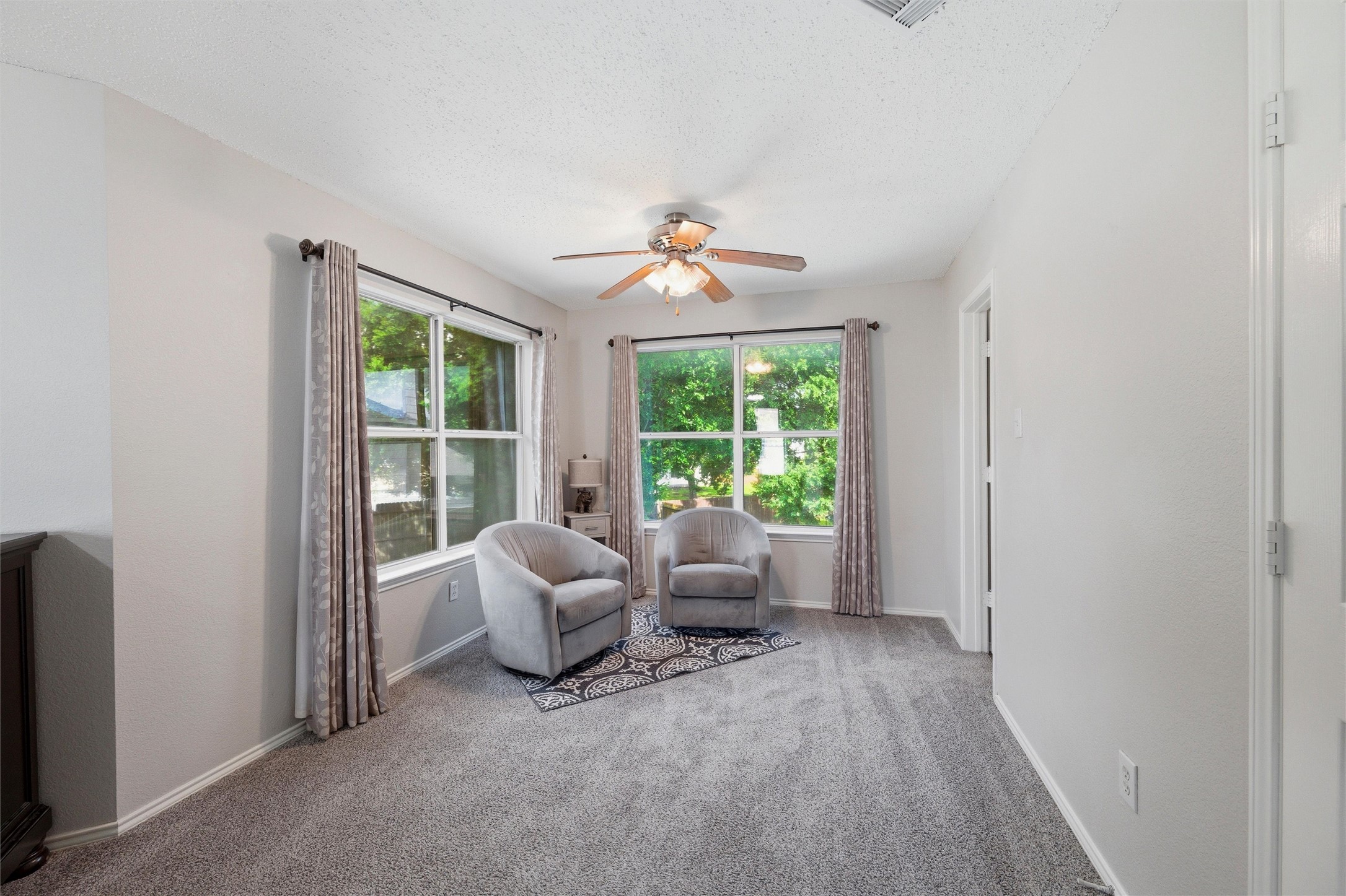 105 Vivian Drive Waxahachie TX 75165