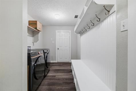 105 Vivian Drive Waxahachie TX 75165