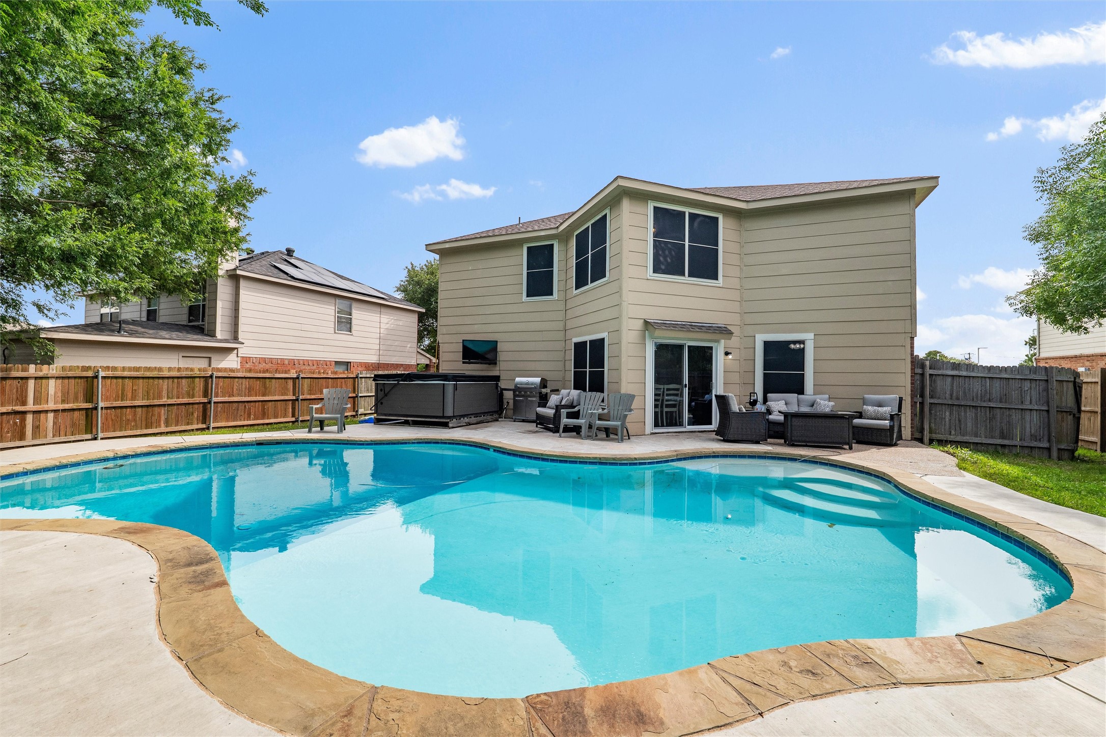 105 Vivian Drive Waxahachie TX 75165