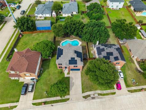 105 Vivian Drive Waxahachie TX 75165
