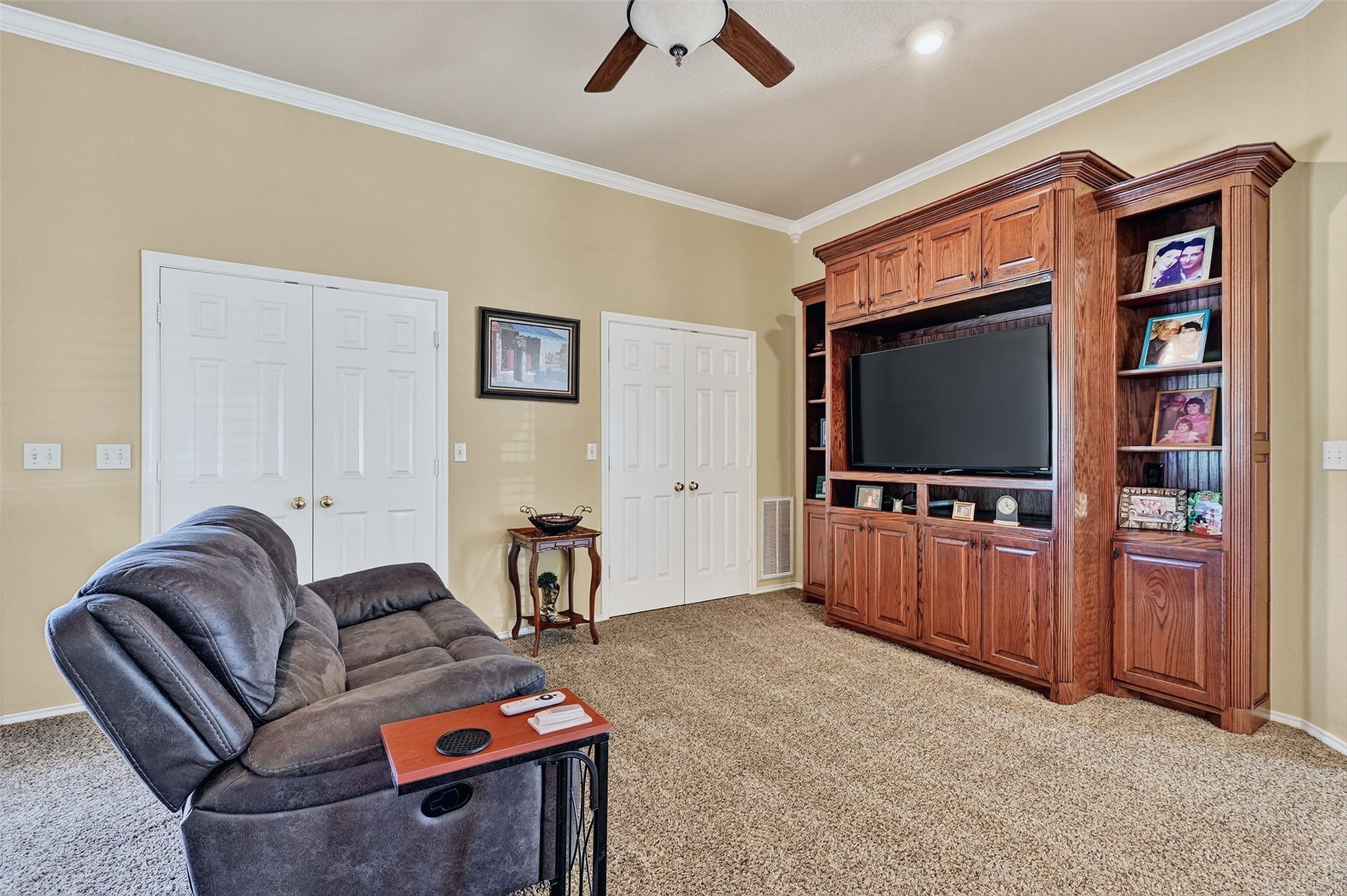 736 W Kiowa Drive Lake Kiowa TX 76240