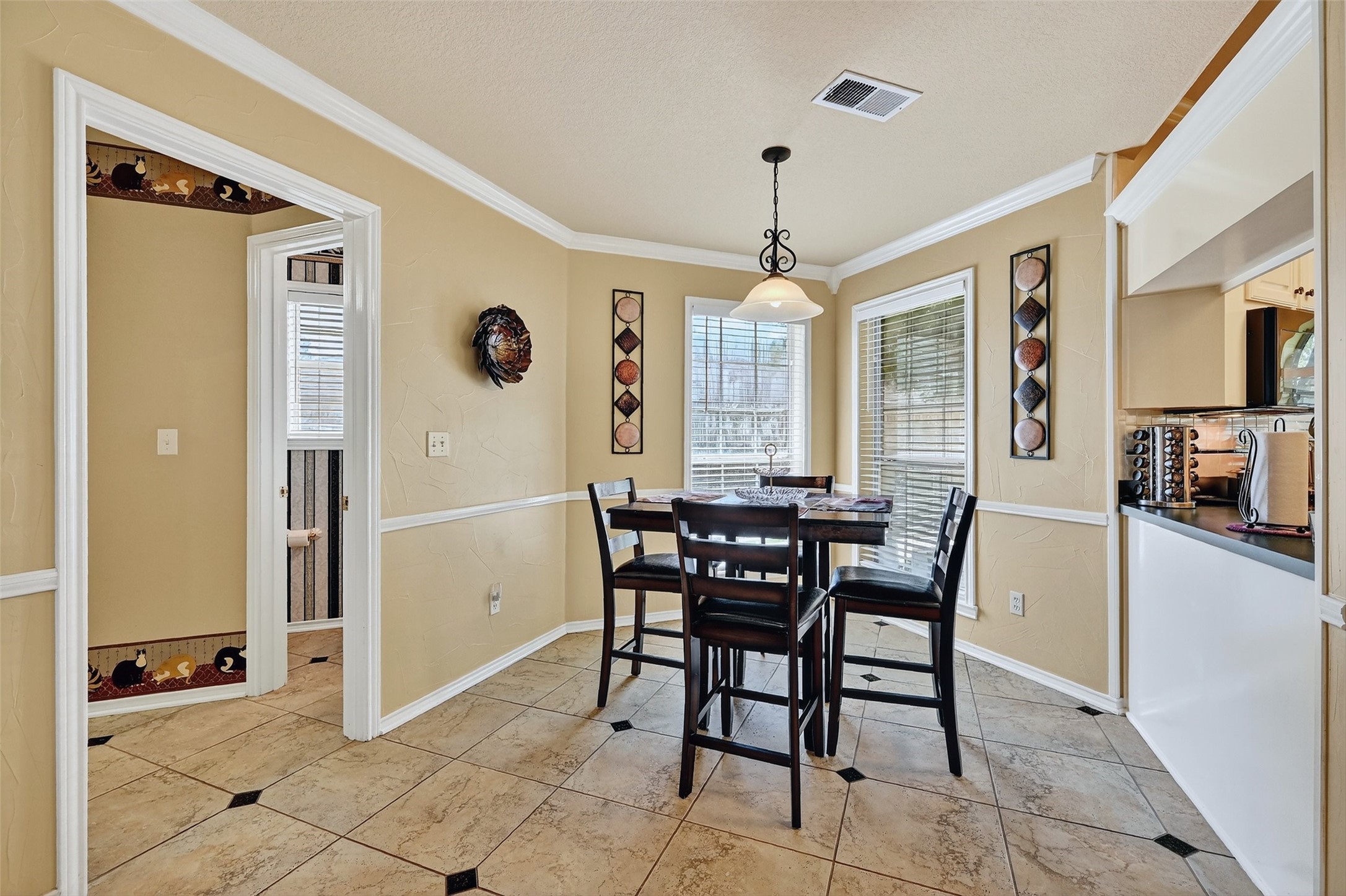 736 W Kiowa Drive Lake Kiowa TX 76240