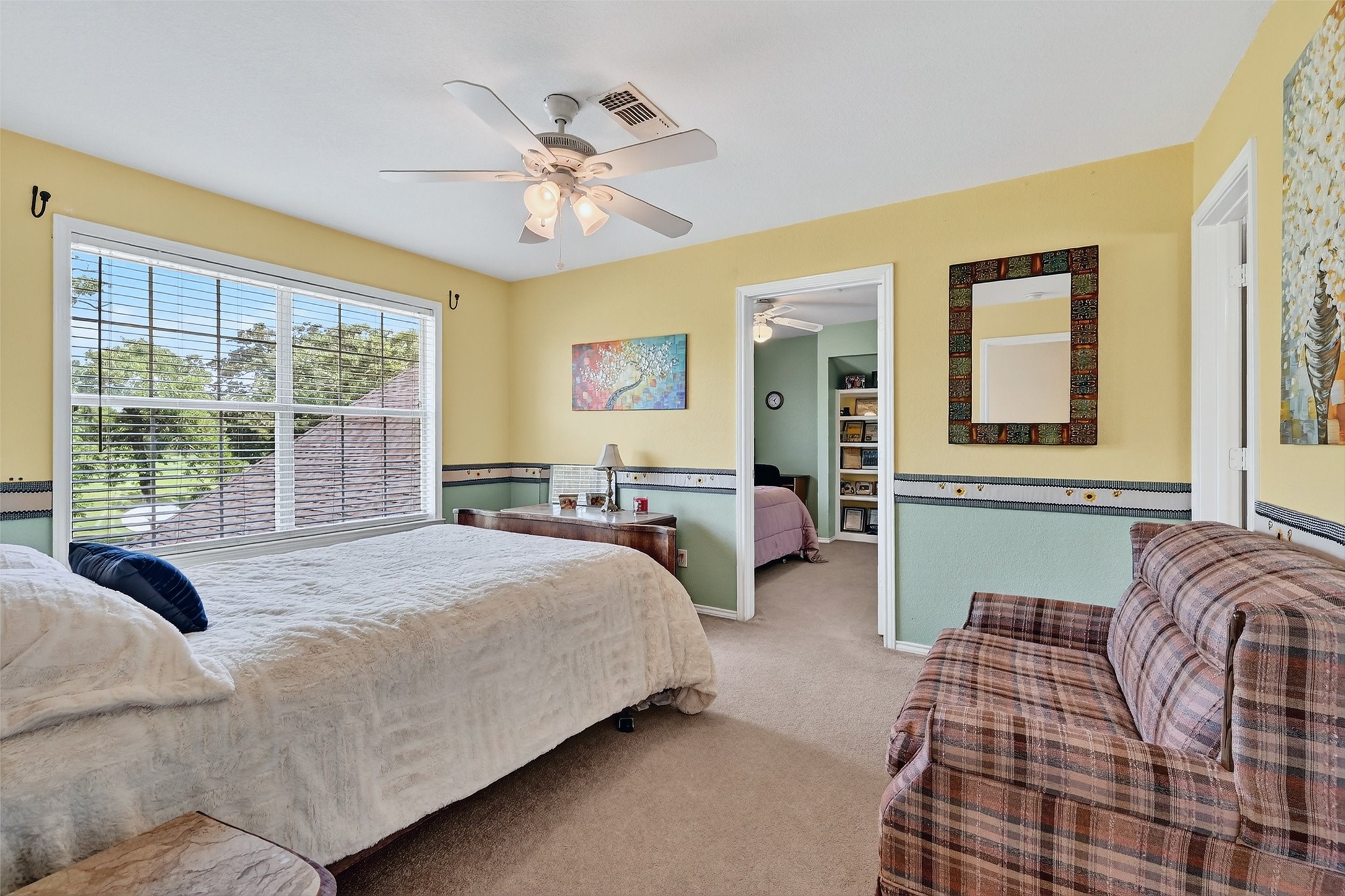 736 W Kiowa Drive Lake Kiowa TX 76240