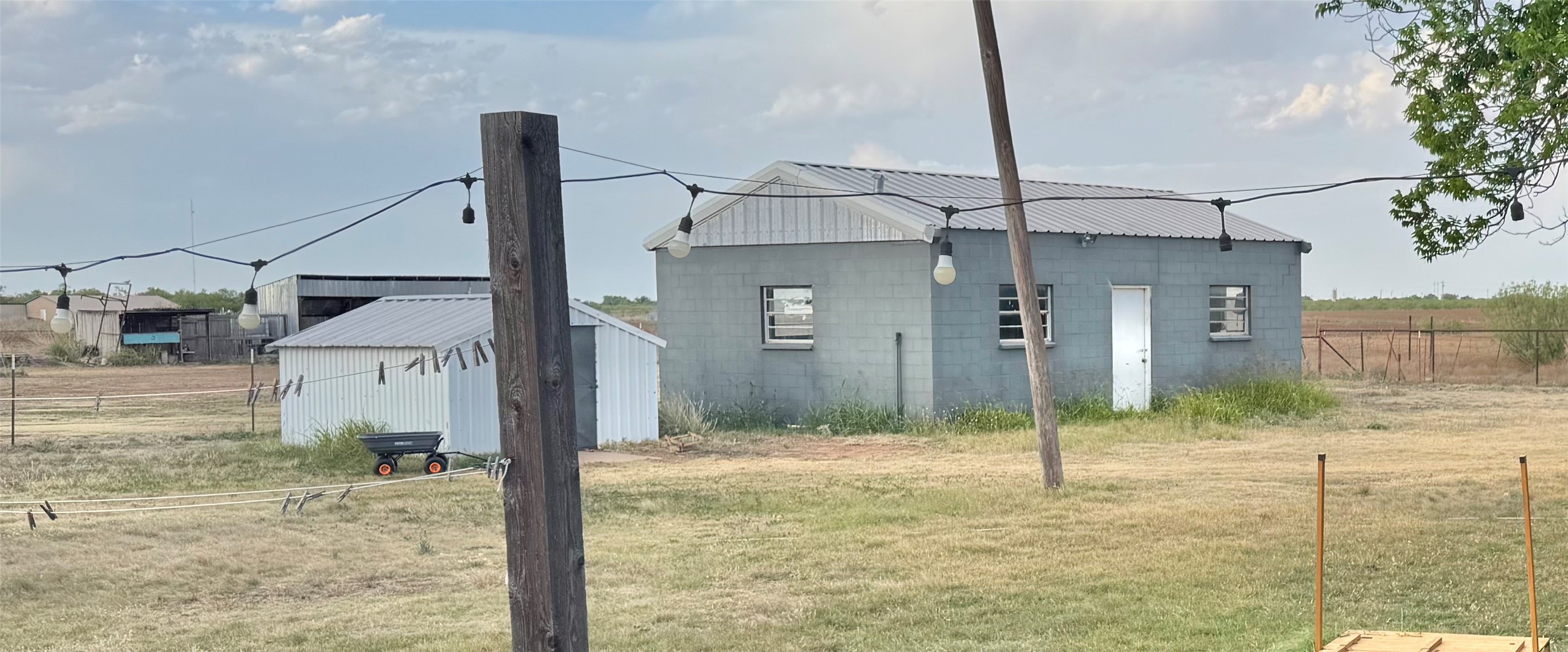 1807 Crowell Highway Quanah TX 79252