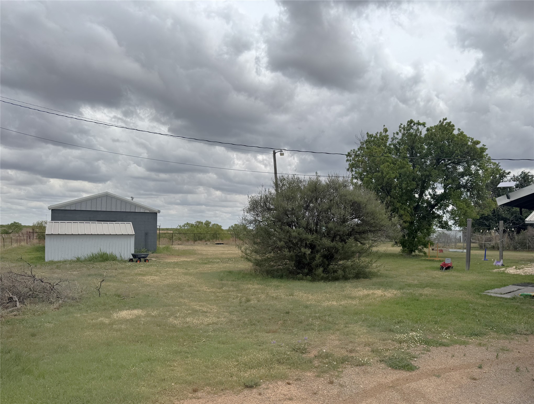 1807 Crowell Highway Quanah TX 79252
