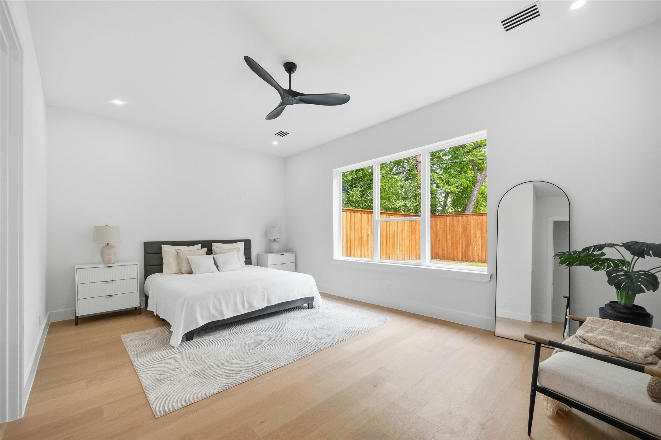 3624 Fontana Dallas TX 75220