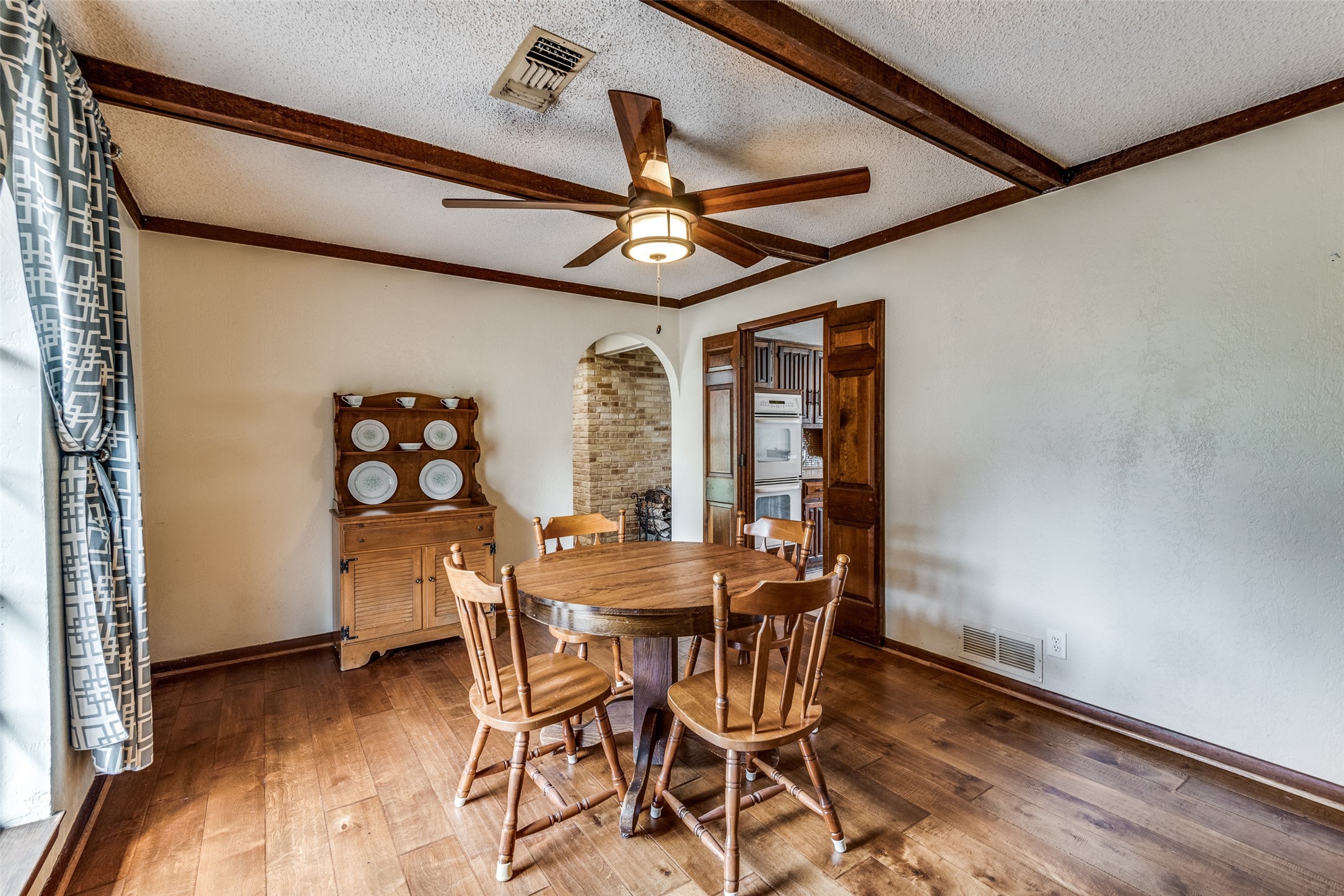 1211 Rock Springs Road Duncanville TX 75137