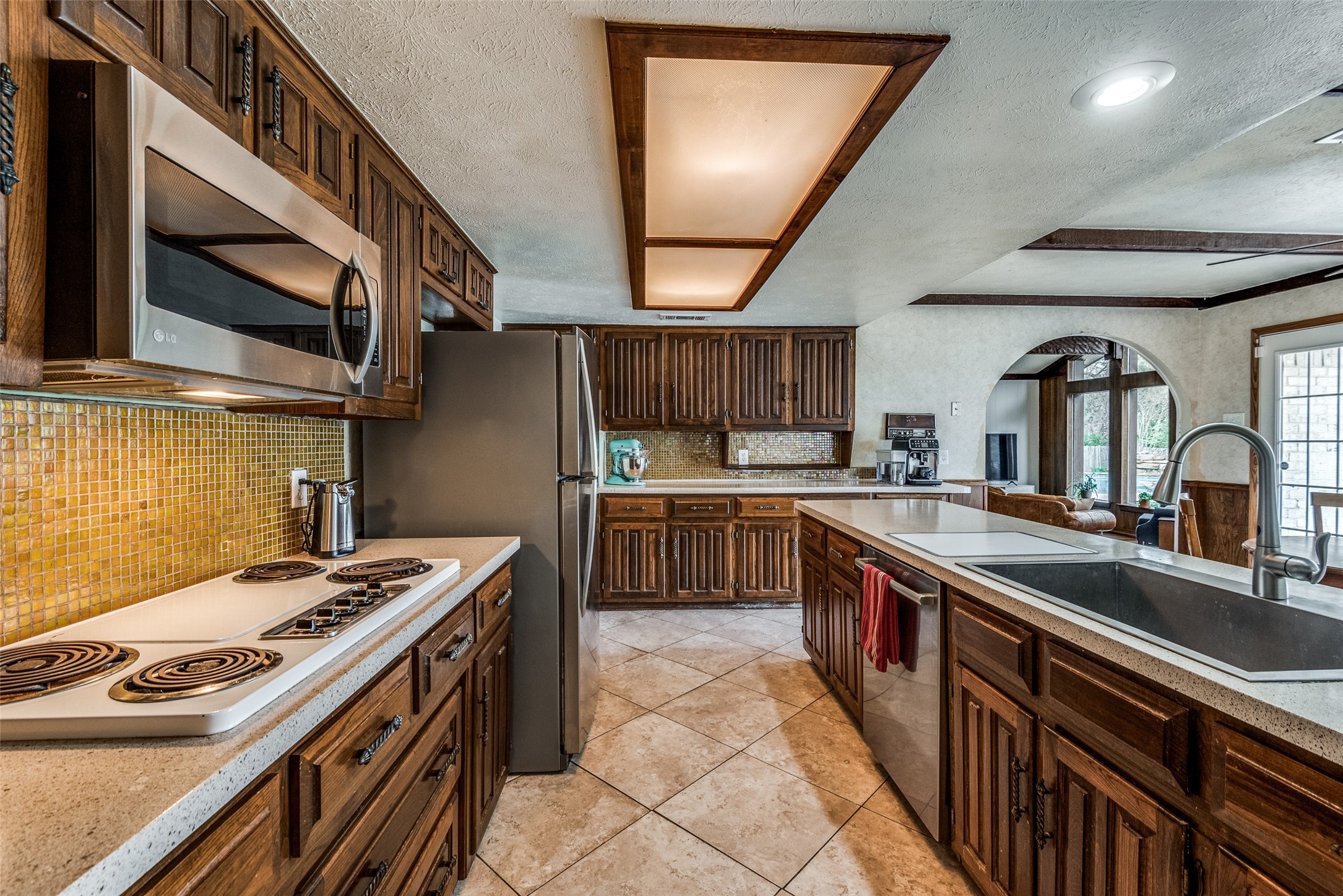 1211 Rock Springs Road Duncanville TX 75137