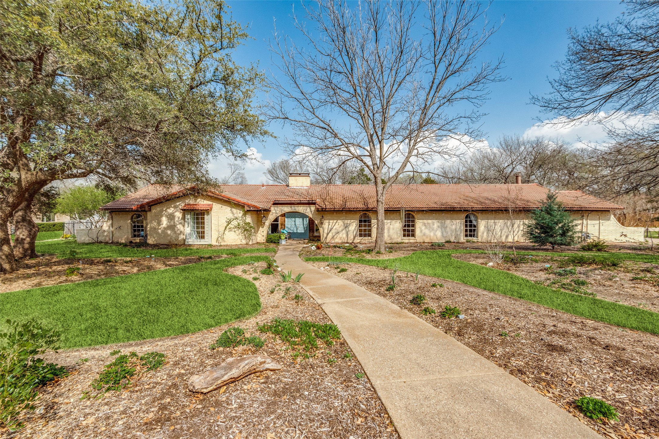 1211 Rock Springs Road Duncanville TX 75137