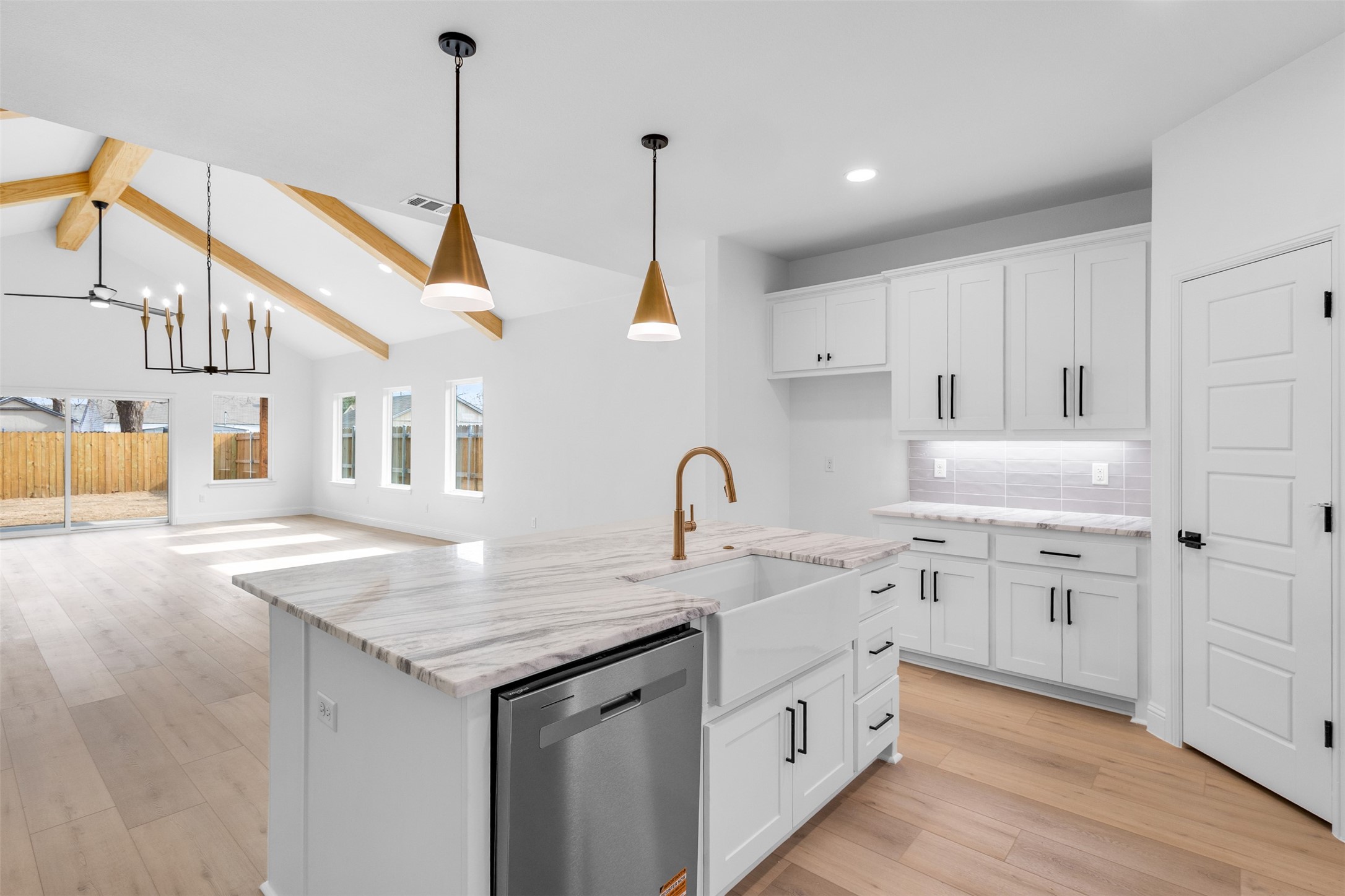 128 Cottonwood Street Fort Worth TX 76111