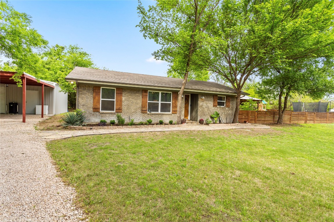 140 Huling Drive Azle TX 76020