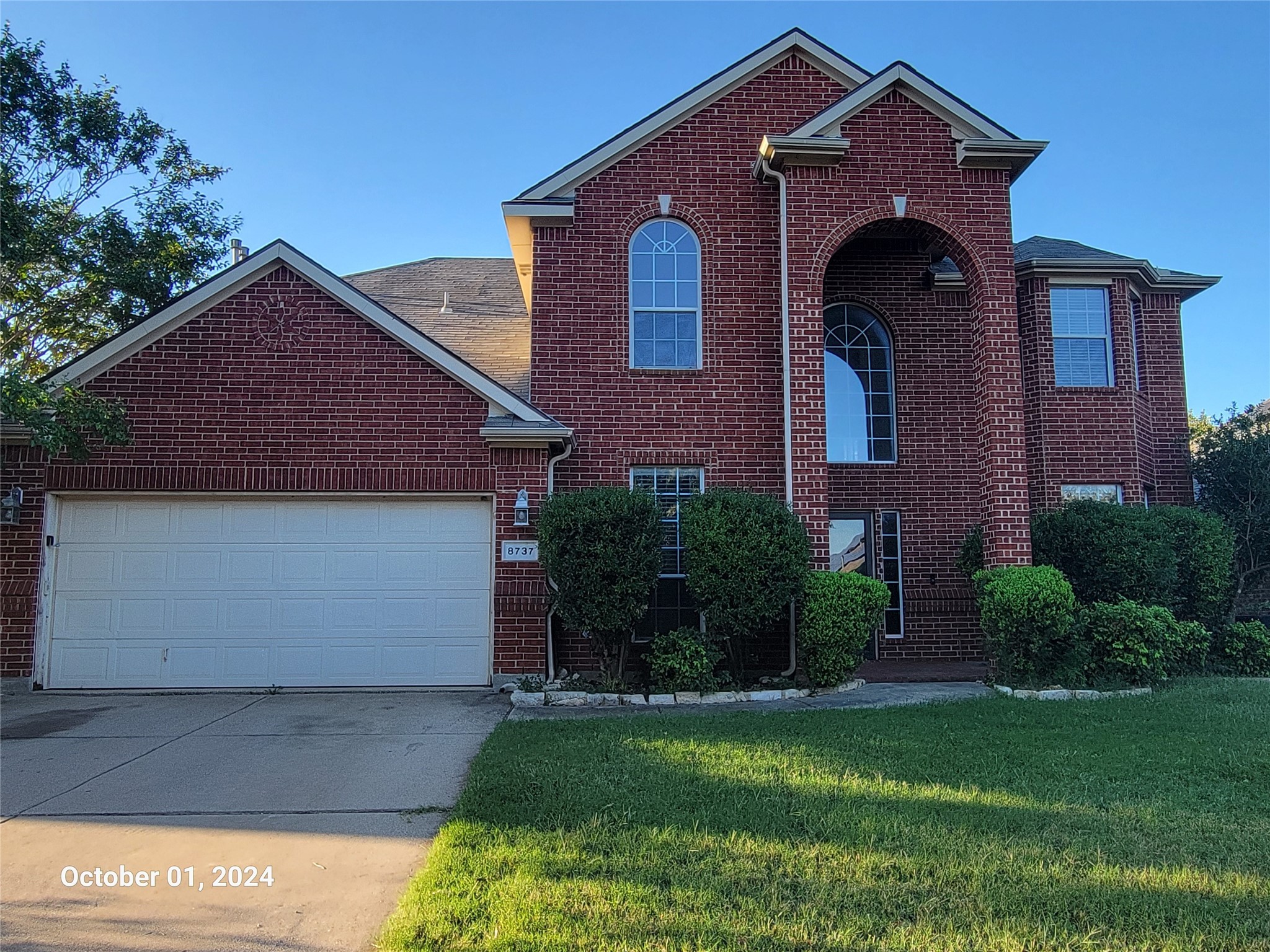 8737 Deepwood Lane Fort Worth TX 76123
